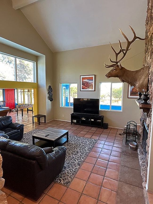 Image of 36200 S Lazy Acres Trl