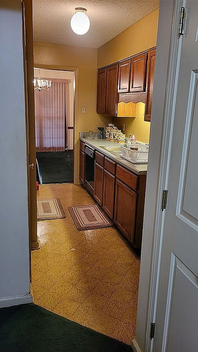 Image of 3693 Hyacinth Dr