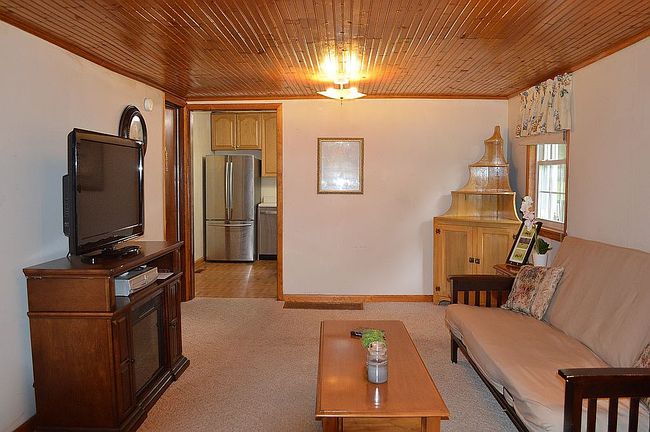 Photo of 488 Enka Lake Rd, Candler, NC