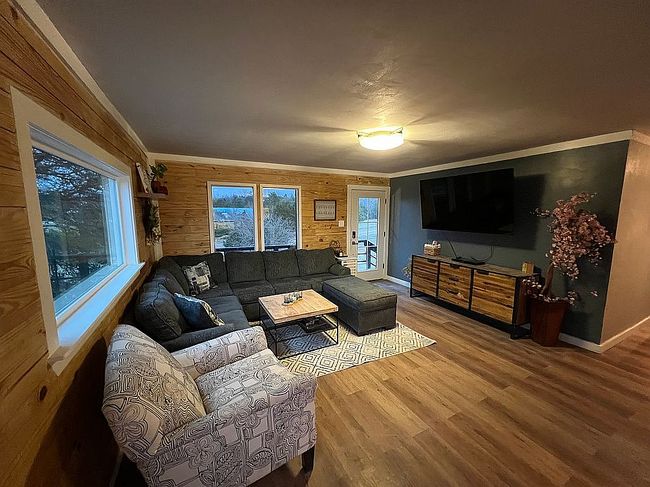 Image of 17375 Senne Rd