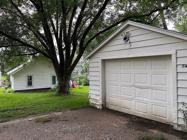 Photo of 5407 Sw 9th St, Des Moines, IA