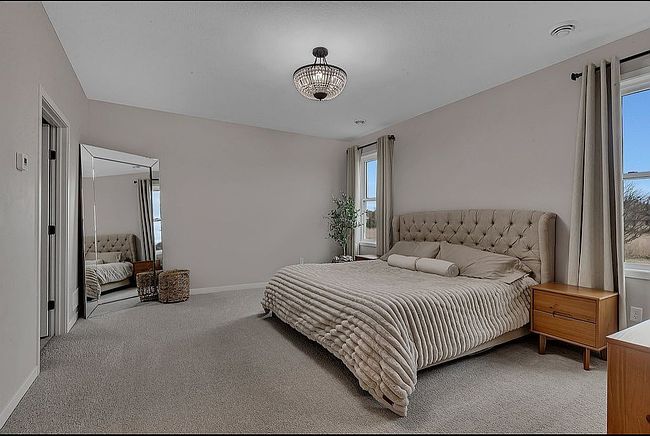 Image of 94 Meadow Ln
