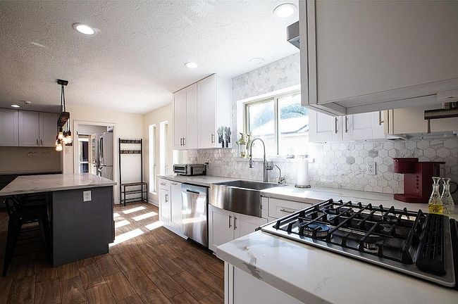 Photo of 2226 Rolling Meadows Dr, Humble, TX