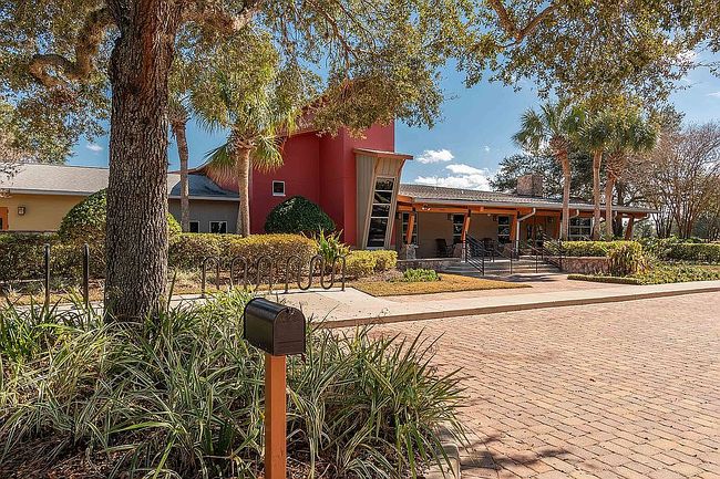 Image of 4410 Sw 52nd Cir Apt 108