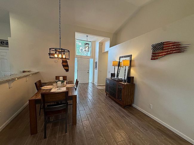 Photo of 1010 Henson Ct, Oviedo, FL