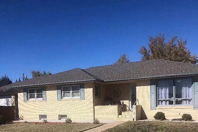Preview of property located at 901 Meadowlark Ln