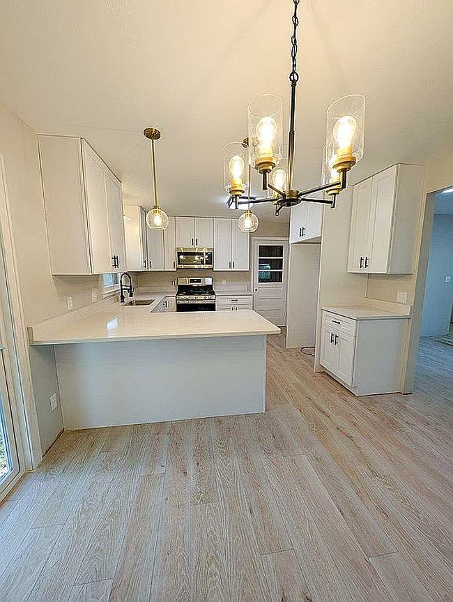 Photo of 1723 Garfield St, Beatrice, NE