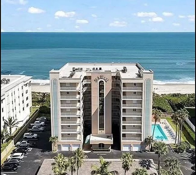 Photo of 1575 N Highway A1A Apt 413, Indialantic, FL