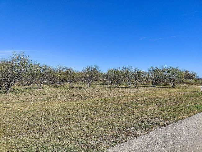 Photo of 94 Pisgah Xing, Corsicana, TX
