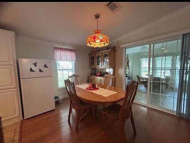 Image of 614 Sunset Cir #614