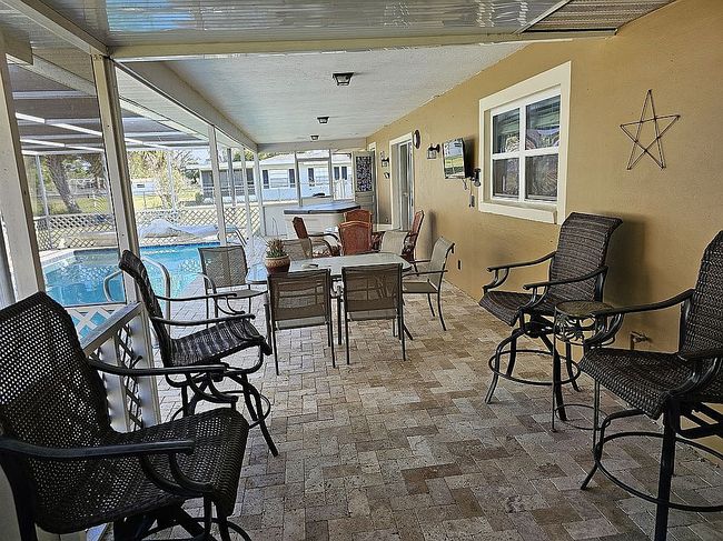 Image of 400 Spring Lake Blvd