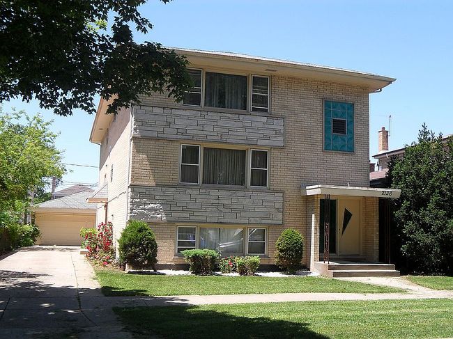 Photo of 2136 N 74th Ct, Elmwood Park, IL
