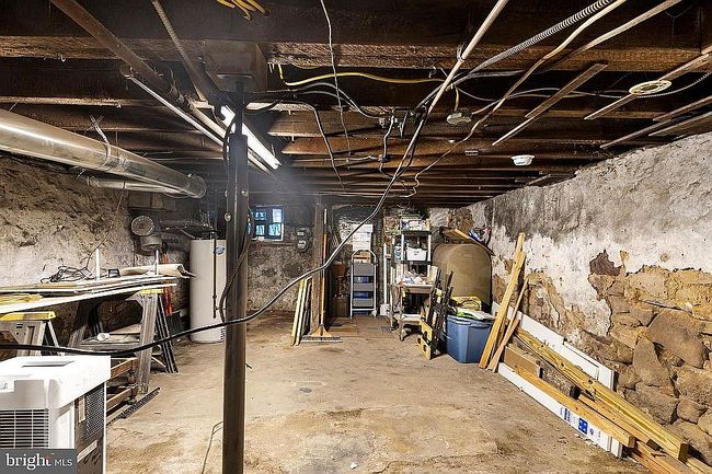 Image of 539 Fernon St