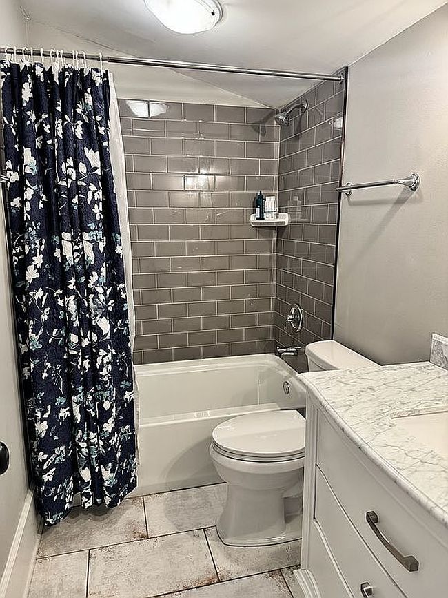 Image of 814 Perry St