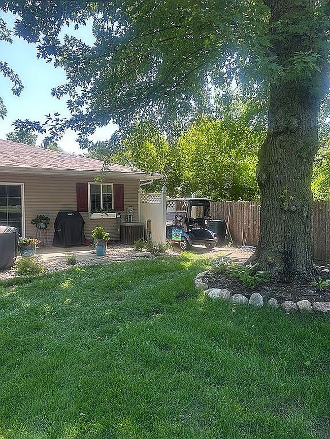 Photo of 1015 Pershing Blvd, Worthington, MN