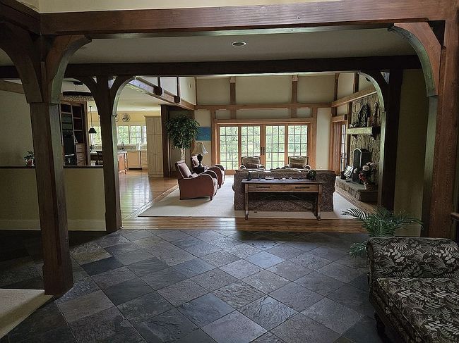 Image of 1425 Galloway Dr