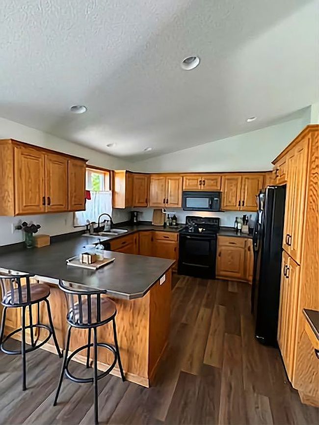 Photo of 4216 34th Ave S, Fargo, ND