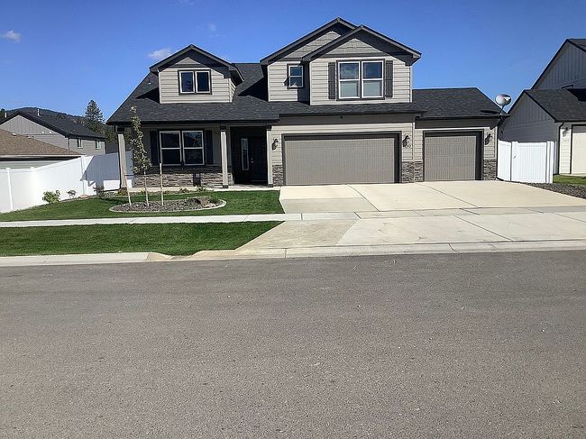 Photo of 16152 N Hadley Loop, Rathdrum, ID