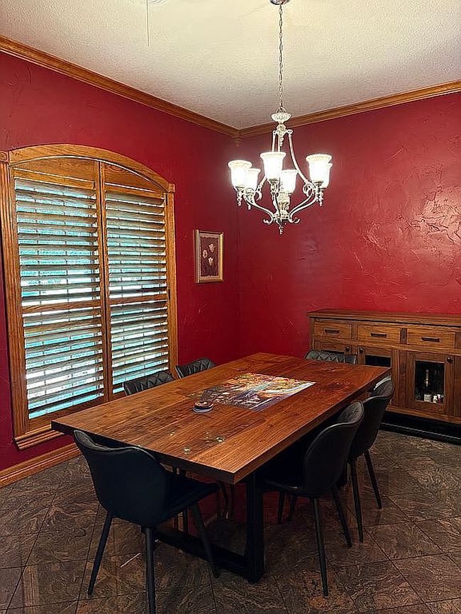 Preview of property located at 9051 Greyhawk Rd