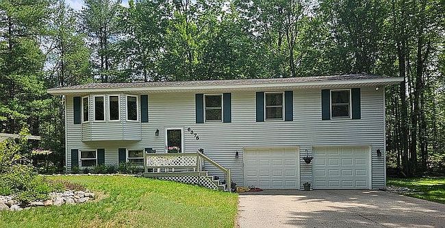 Photo of 6375 Hanner Trl, Grayling, MI