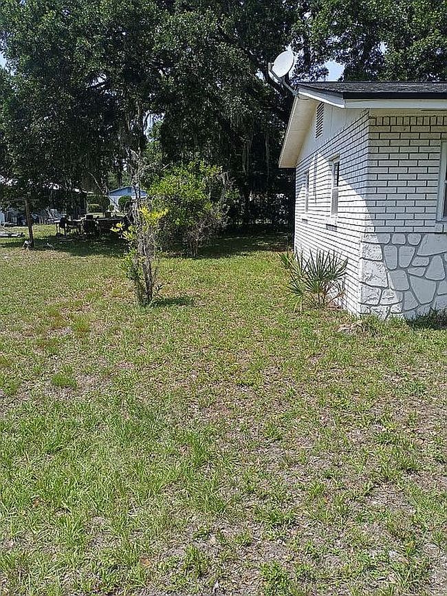 Image of 2112 Ne 7th Ave
