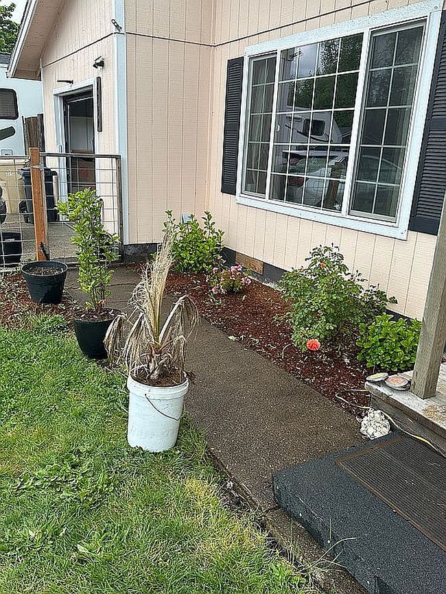 Additional photo 2 of property located at 2759 Newton St