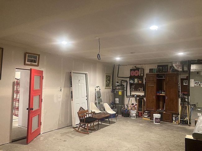 Additional photo 1 of property located at 223 E Canyon Dr