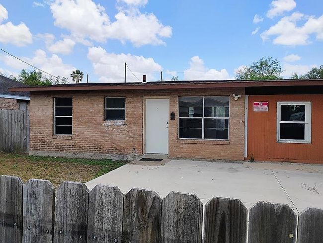 Additional photo 2 of property located at 517 Brooks St