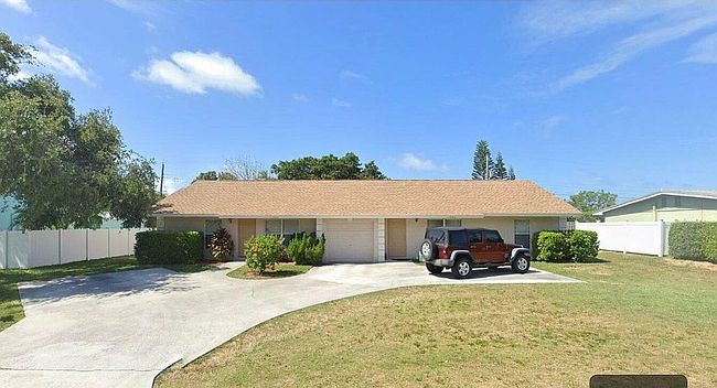 Photo of 1905-1909 Service Rd, North Palm Beach, FL