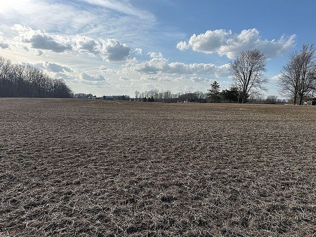Photo of 8915 Carroll Rd, Churubusco, IN