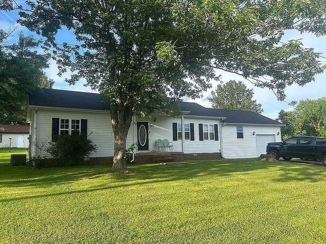 Photo of 403 Hilltop Rd