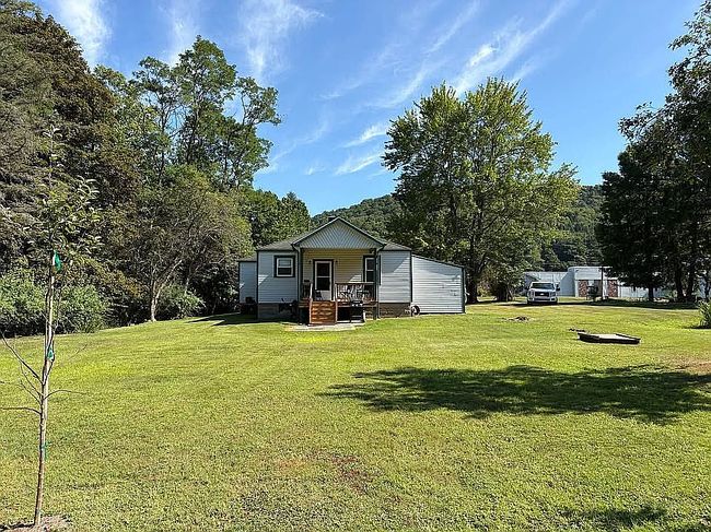 Photo of 417 E Mill St, Port Allegany, PA