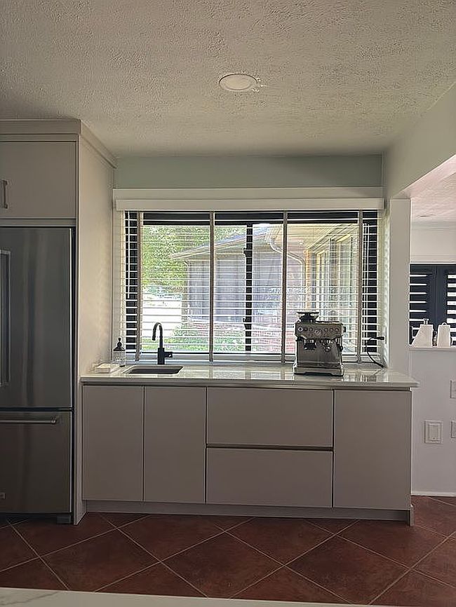 Preview of property located at 6 Yarnelle Point