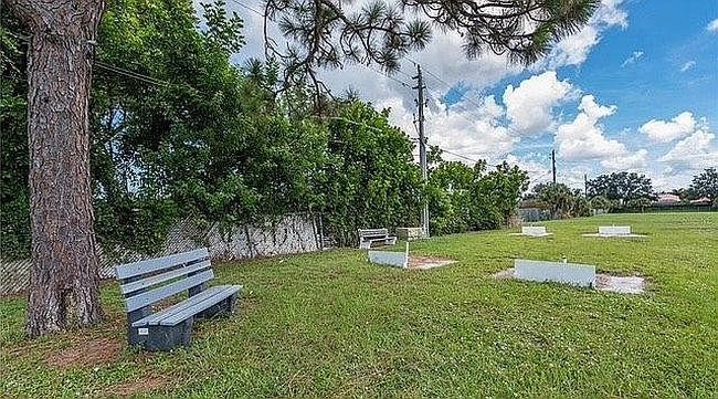 Image of 576 Circlewood Dr #R-3