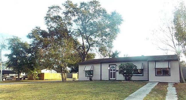 Preview of property located at 7666 Greendowns St