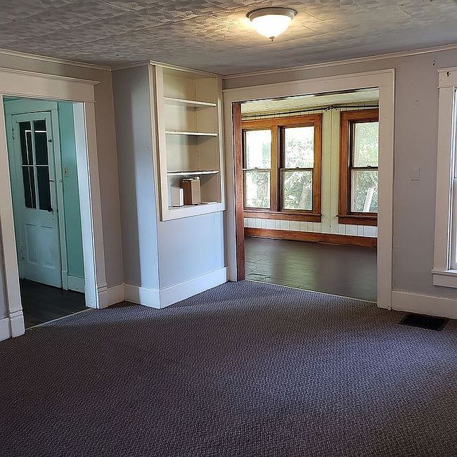 Image of 532 W Calhoun St #St55