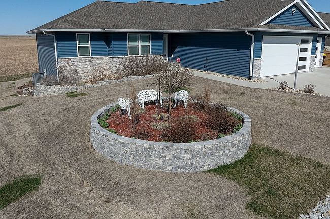 Image of 2770 Creekview Trl