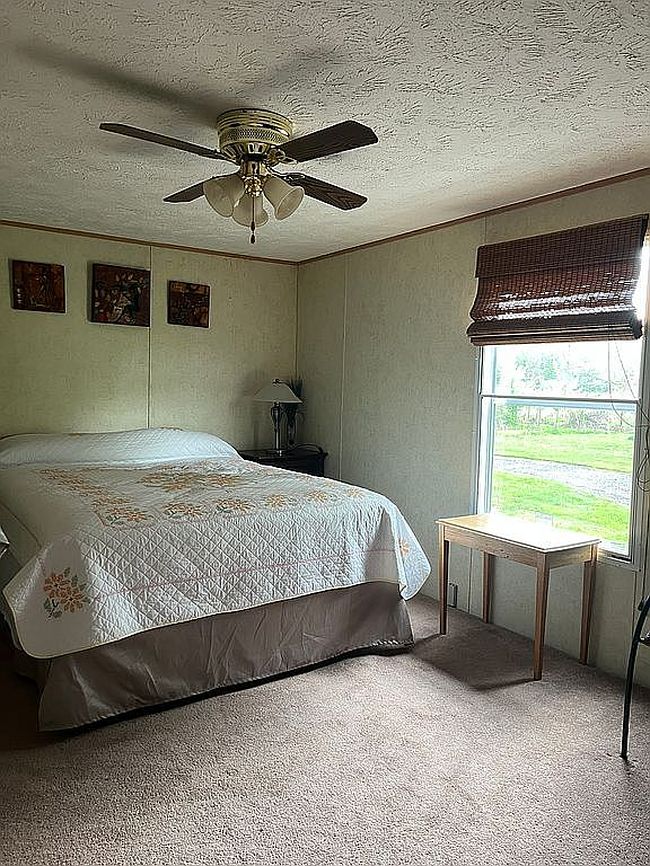 Image of 3438 Eagle Creek Rd