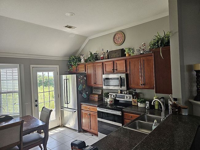 Image of 5240 Deerfield Dr