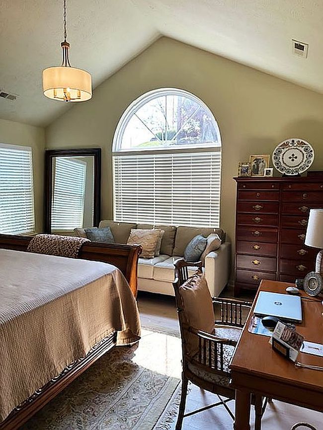 Photo of 100 Windsor Way, Nicholasville, KY