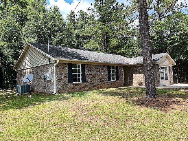 Photo of 384 Garland Ave, Ozark, AL