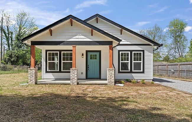 Photo of 2422 Seymour Ave, Knoxville, TN