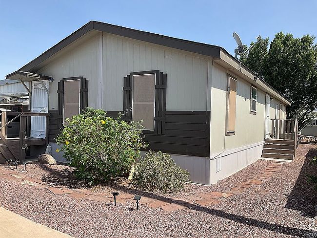 Image of 351 N Meridian Rd