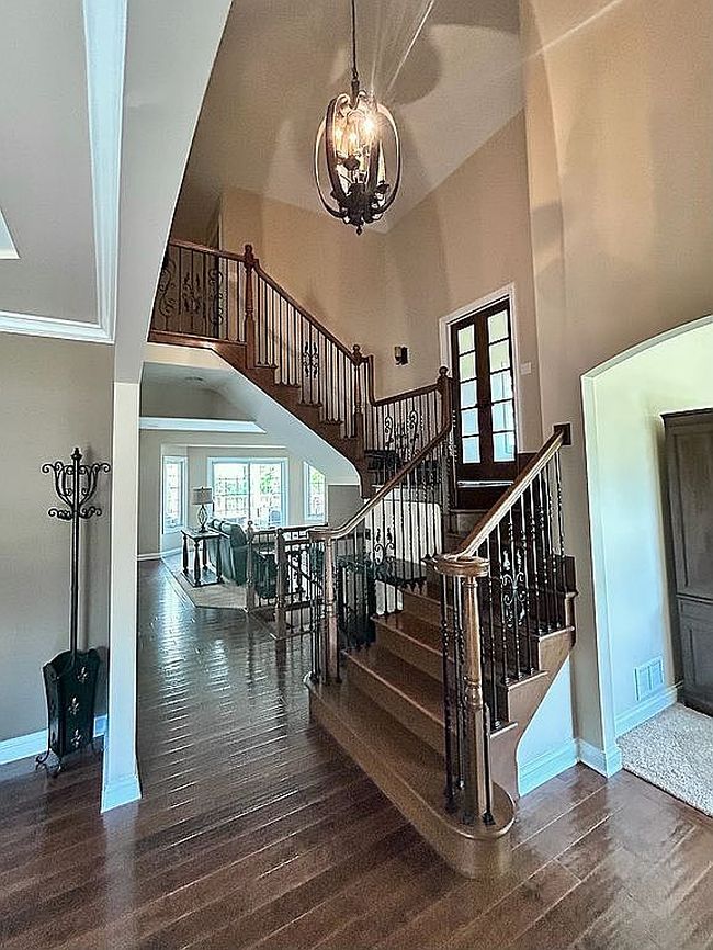 Photo of 18013 Saint Andrews Dr, Marengo, IL