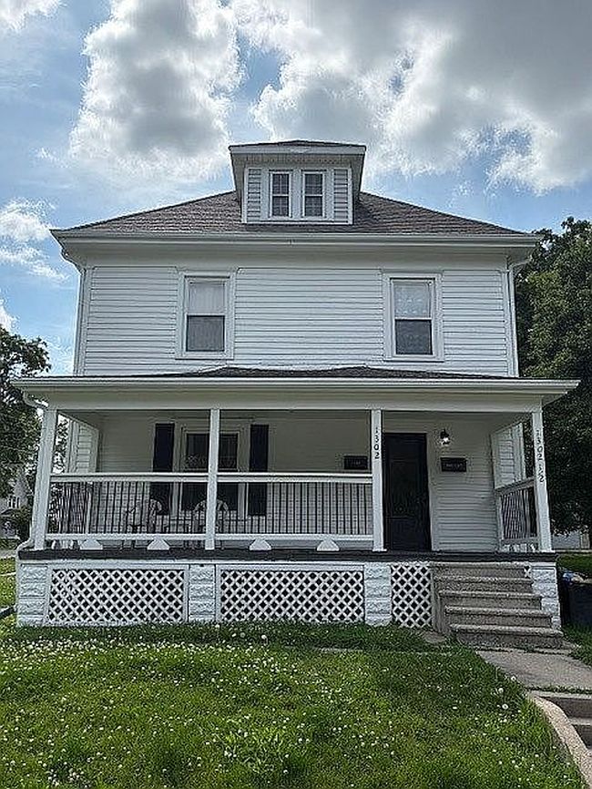 Photo of 1302 N Mulberry St, Maryville, MO