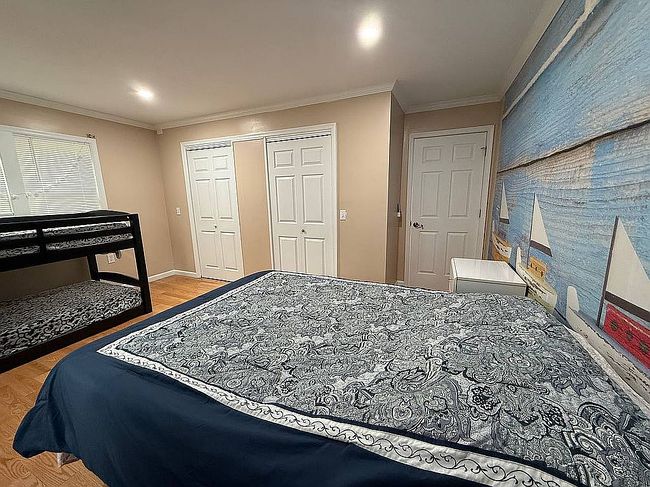 Photo of 717 N Abington Rd, Waverly, PA