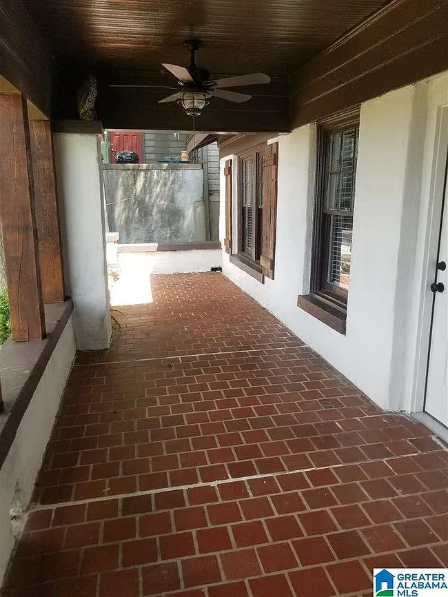 Image of 1173 18th Ave S