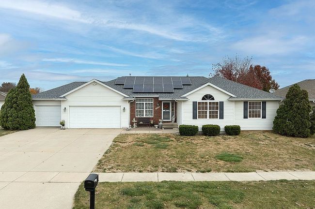 Image of 3910 Monarch Ave