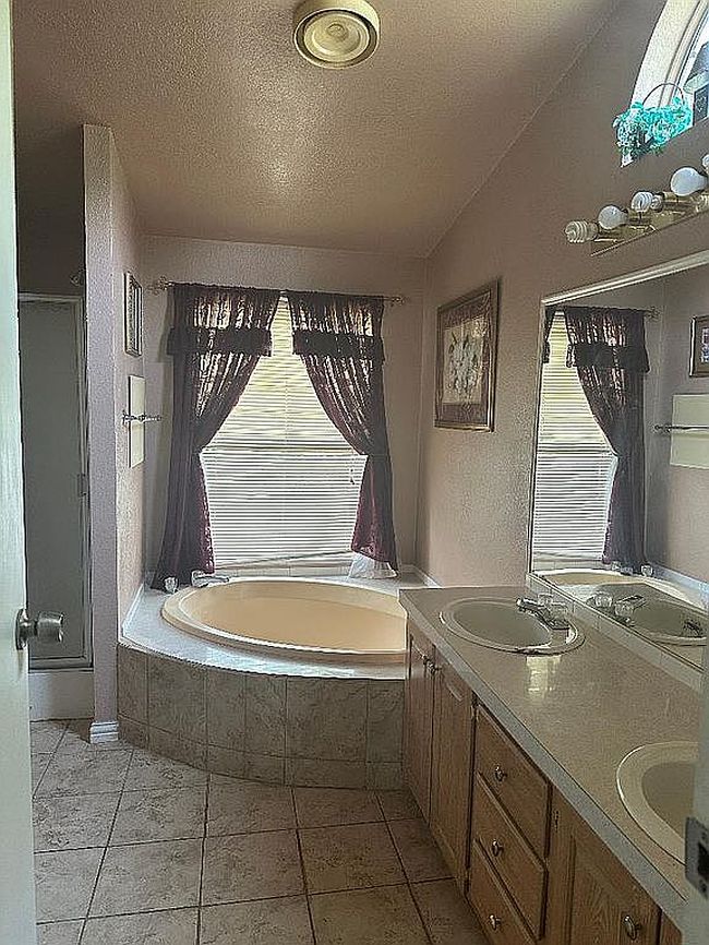 Photo of 495 County Road 287, Merkel, TX