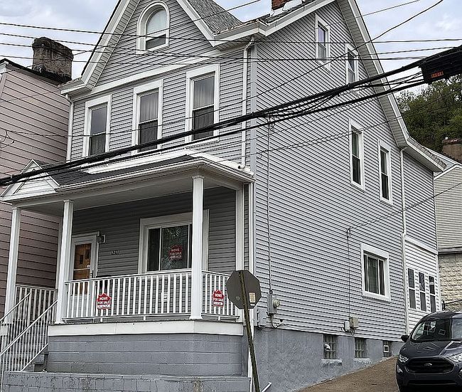 Image of 1218 Penn St